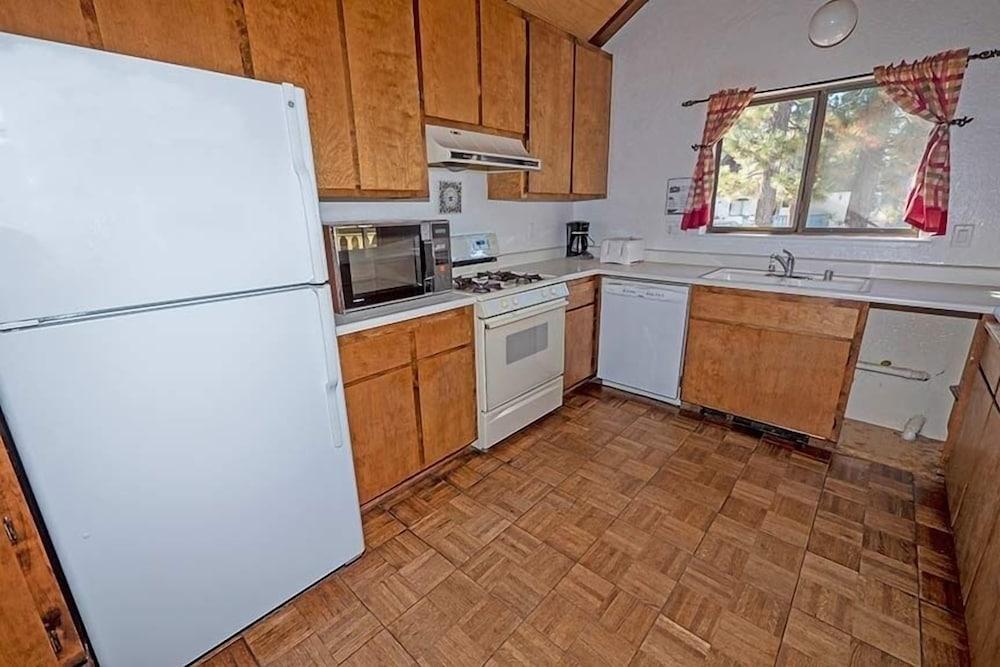 3336 Pine Hill Road 3 Bedroom Home