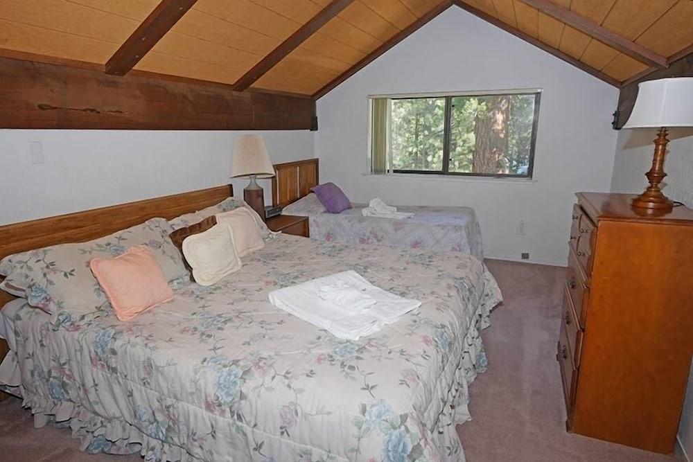 3336 Pine Hill Road 3 Bedroom Home