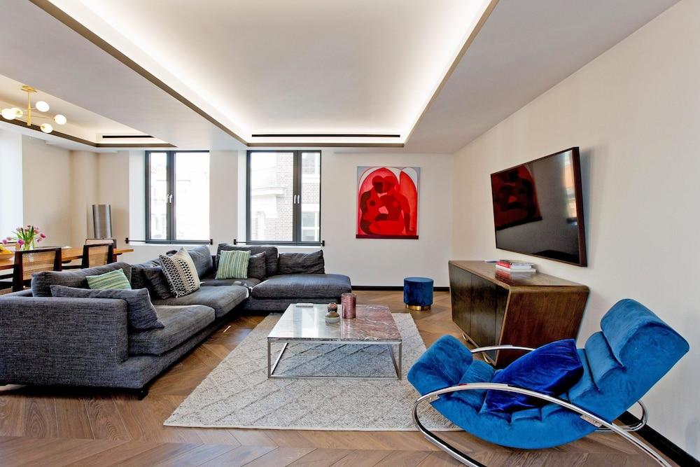 2-bed Superior Apt 312