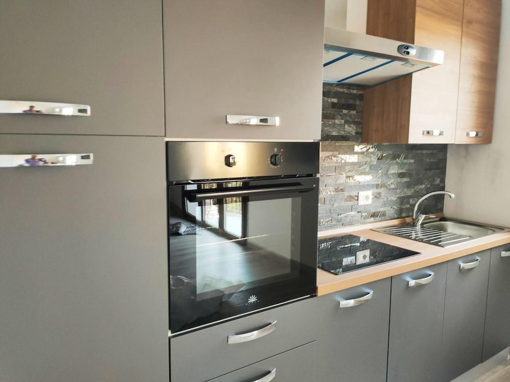 Suite Apartments Porto Pino I4mori