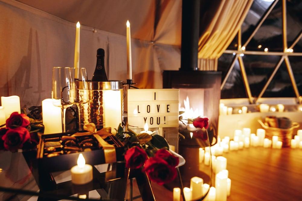 FlowEdge Riverside Getaway