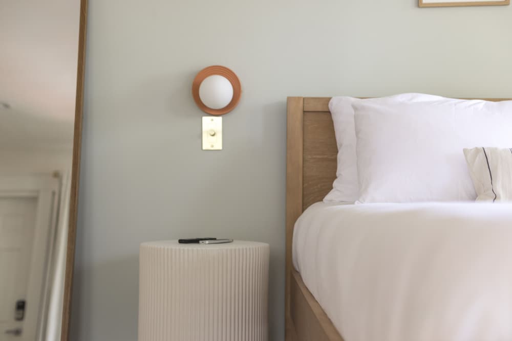 The Grandview Collection - Newark