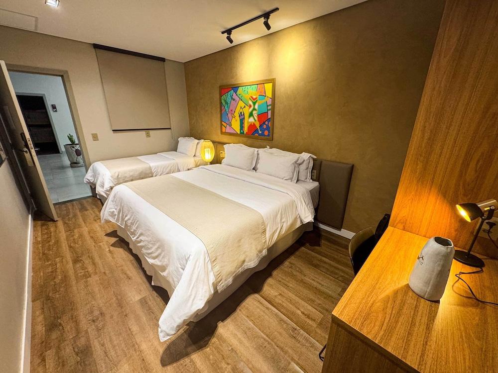 HOTEL SERRA DA CAPIVARA