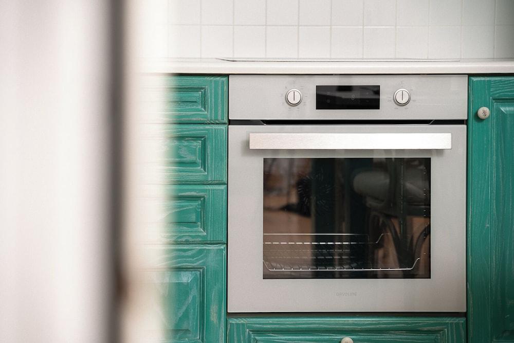 Coral Cottage House by A&D Properties