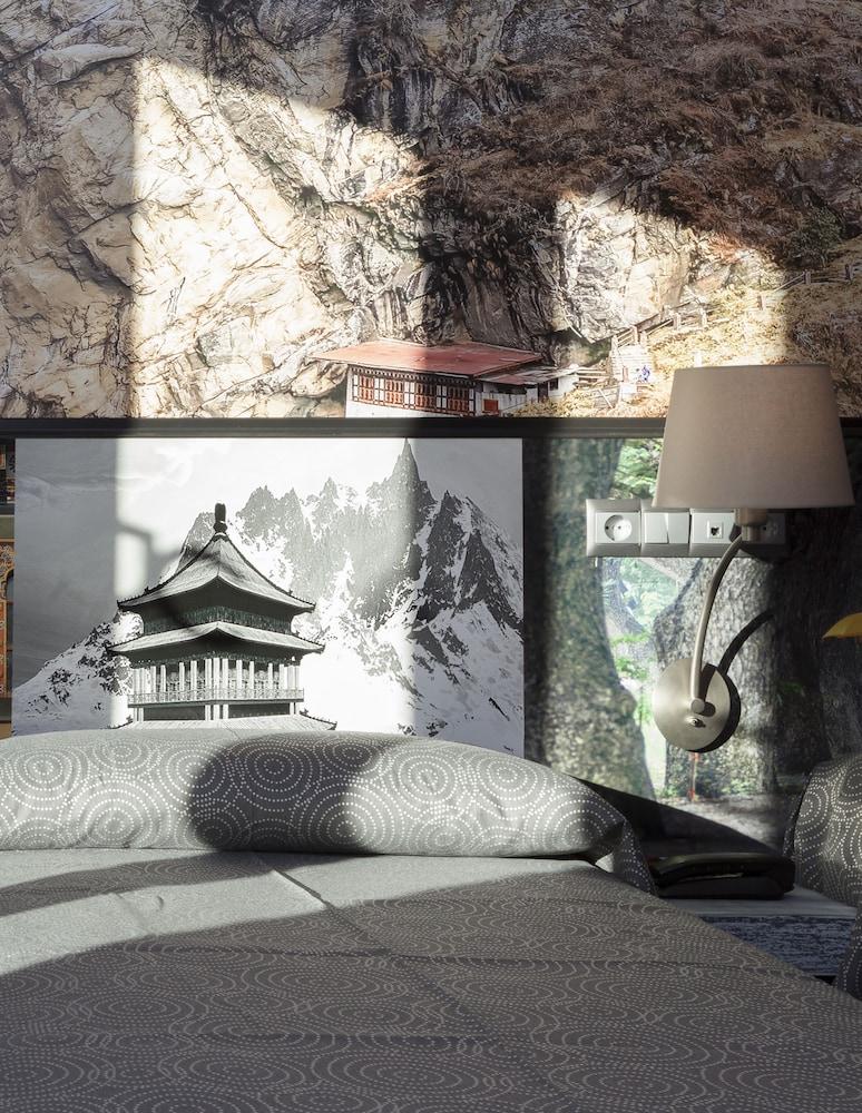 JC Rooms Madrid Río