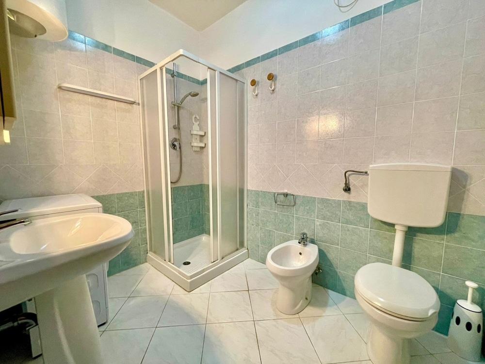 Relax and Enjoy a Garden and Pool