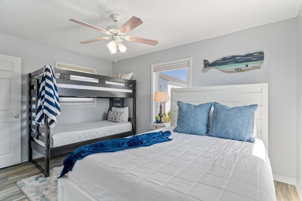 When the Sun Goes Down