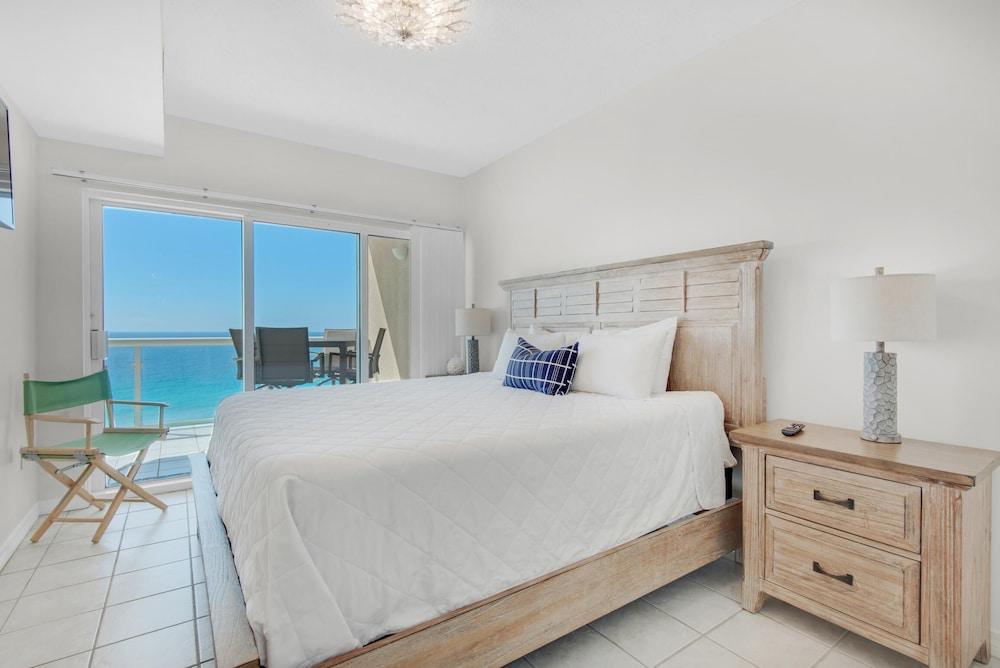 Emerald Isle Unit 1207