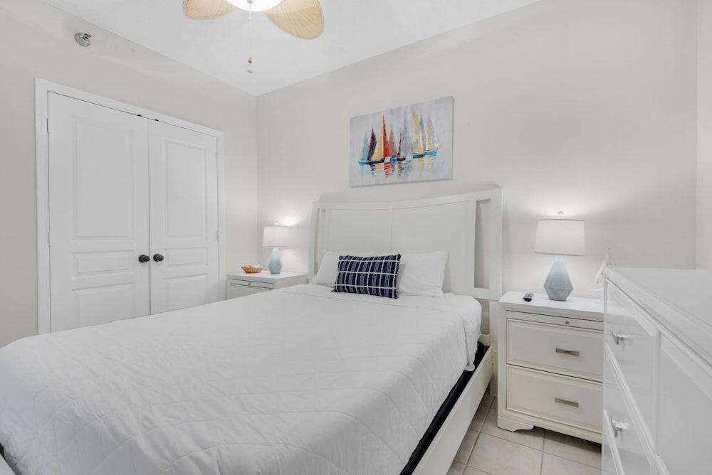 Emerald Isle Unit 1207