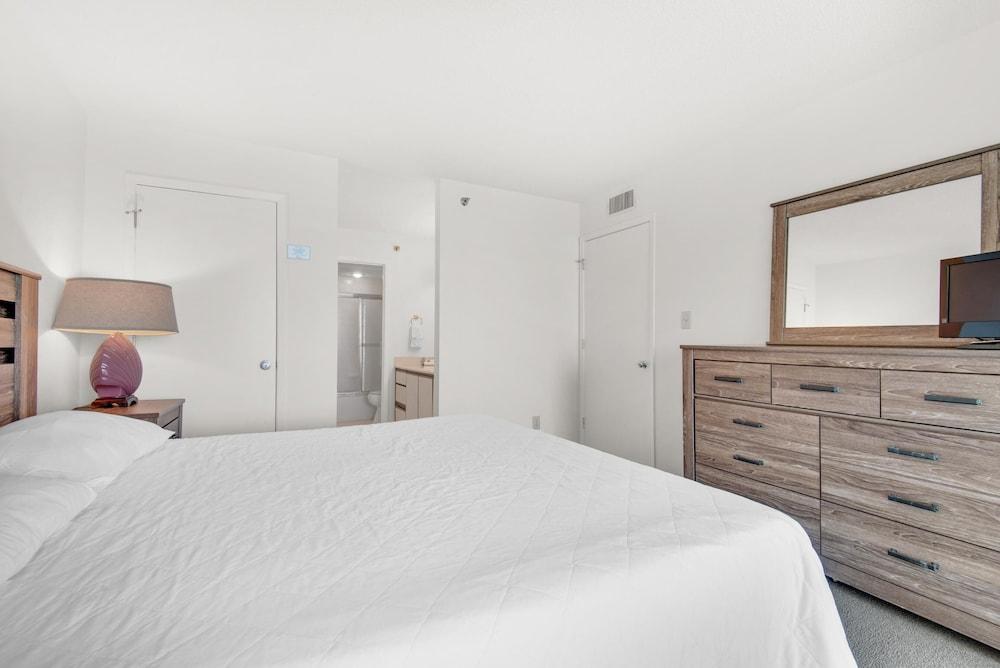 Tristan Towers Unit 10A