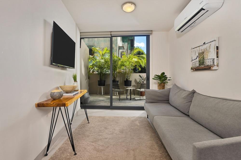 Casco View Apartments