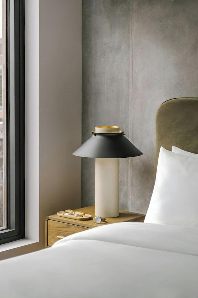 Sonder by Marriott Bonvoy North Loop Green Apartments North Loop