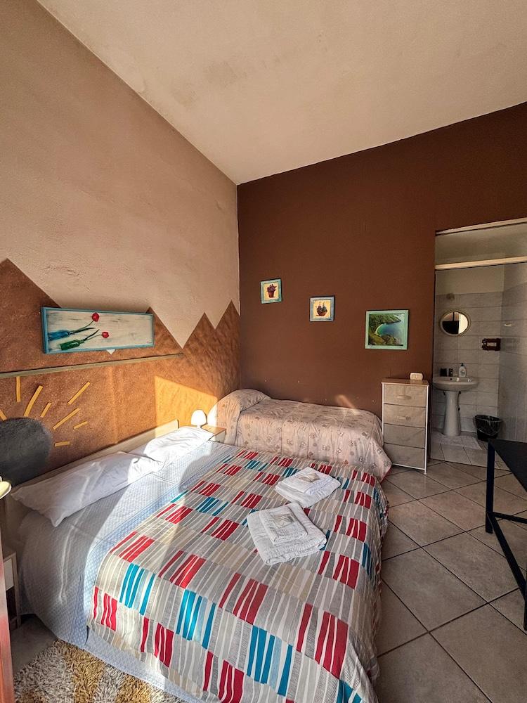 Rifugio di Stazzo Holiday Home for Groups of 20 People