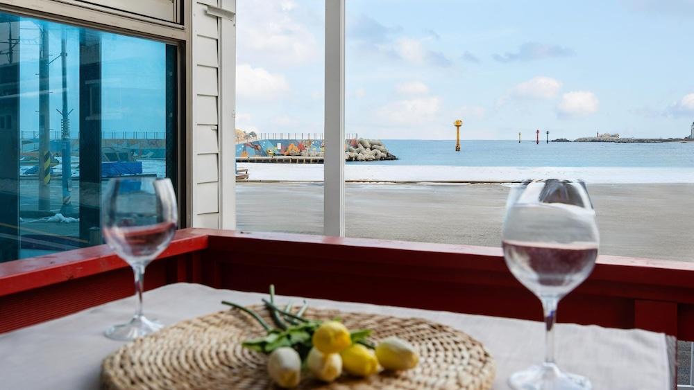 Goseong Badasga per Osyeonbyu Pension