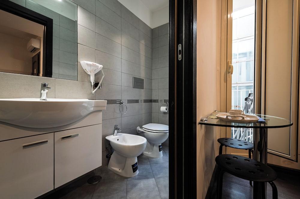 PIGNATELLI GUEST HOUSE