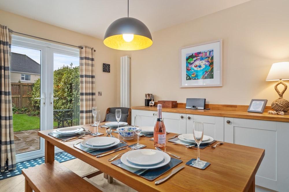 Y Deri - Close to Village and Beach