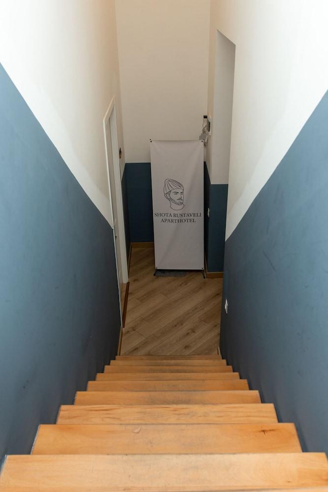 Shota Rustaveli Aparthotel