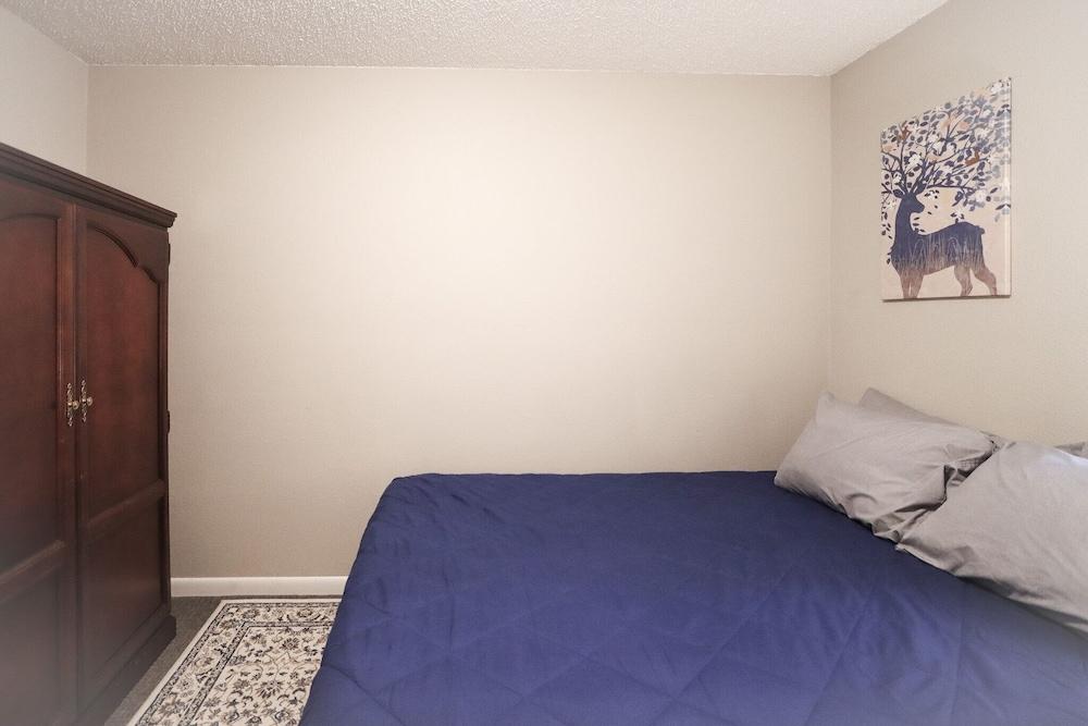 Downtown Granby Retreat & Spa