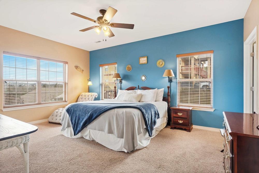 Rockwood Lakeview Getaway Incredible Location!