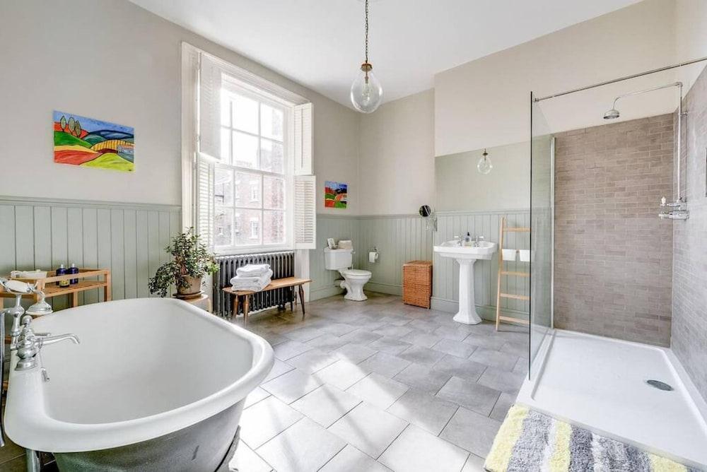 Host Stay The Georgian Townhouse