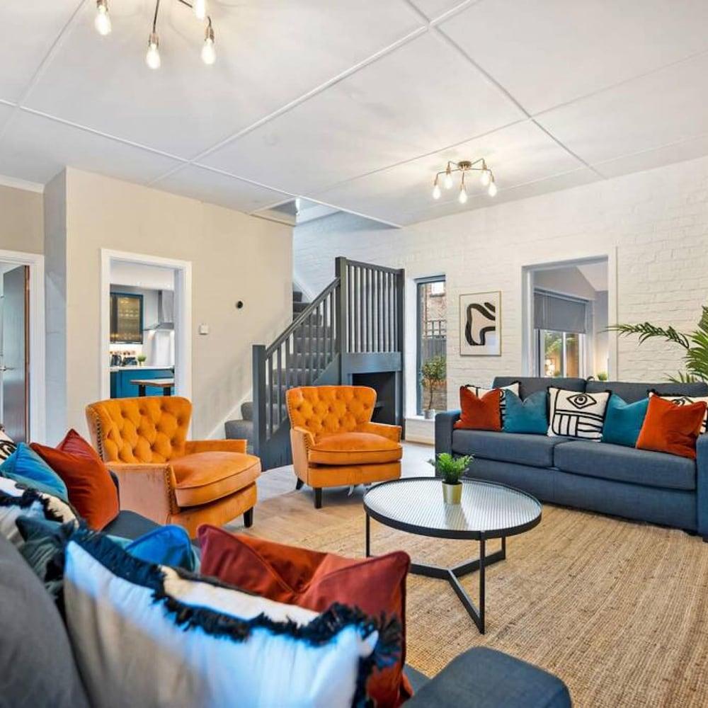 Host Apartments The Coachouse at Pilgrim St