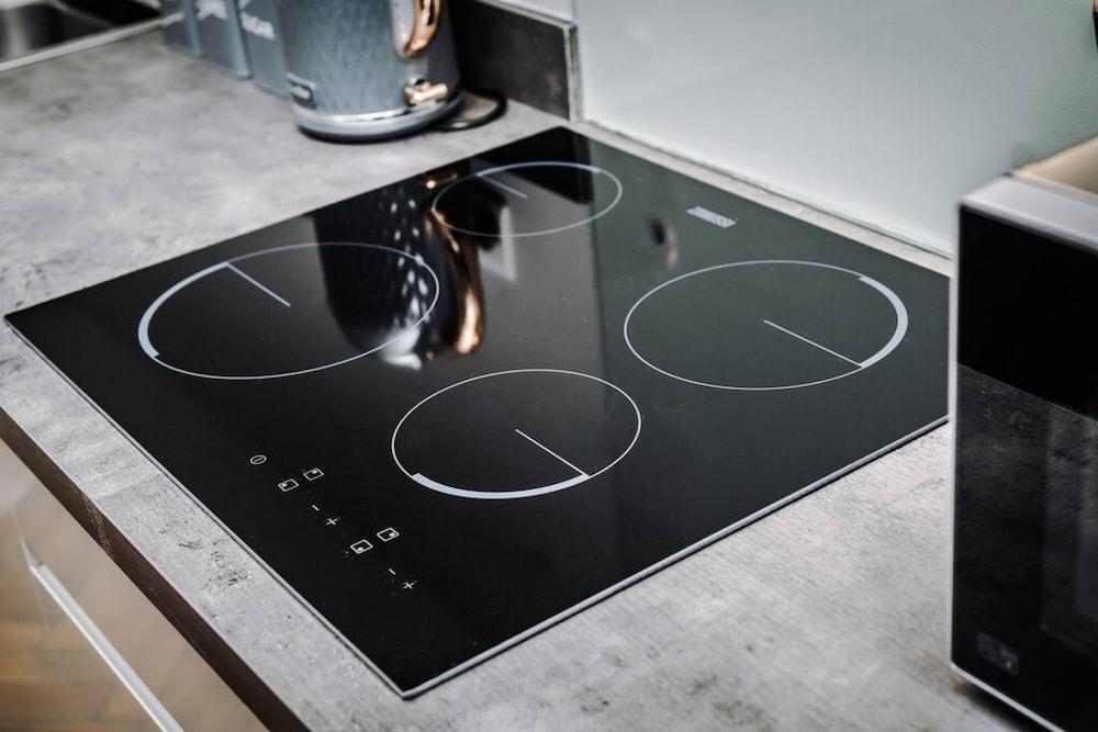 Host Apartments The Bank Apt