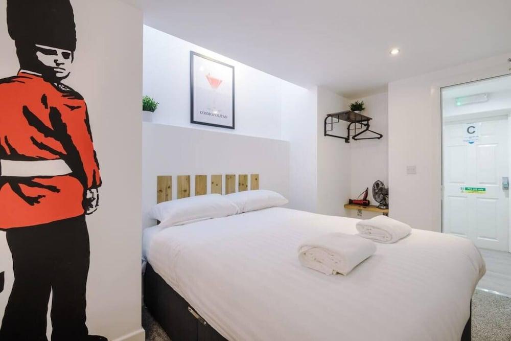 Host Apartments Fleet Nightlife I