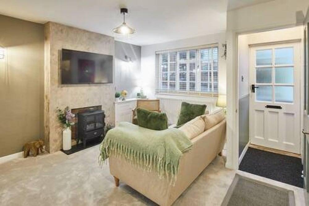 Host Stay Bentley Wynd