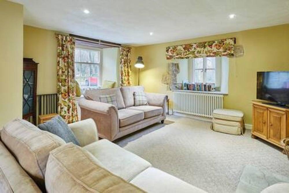 Host Stay The Farmhouse