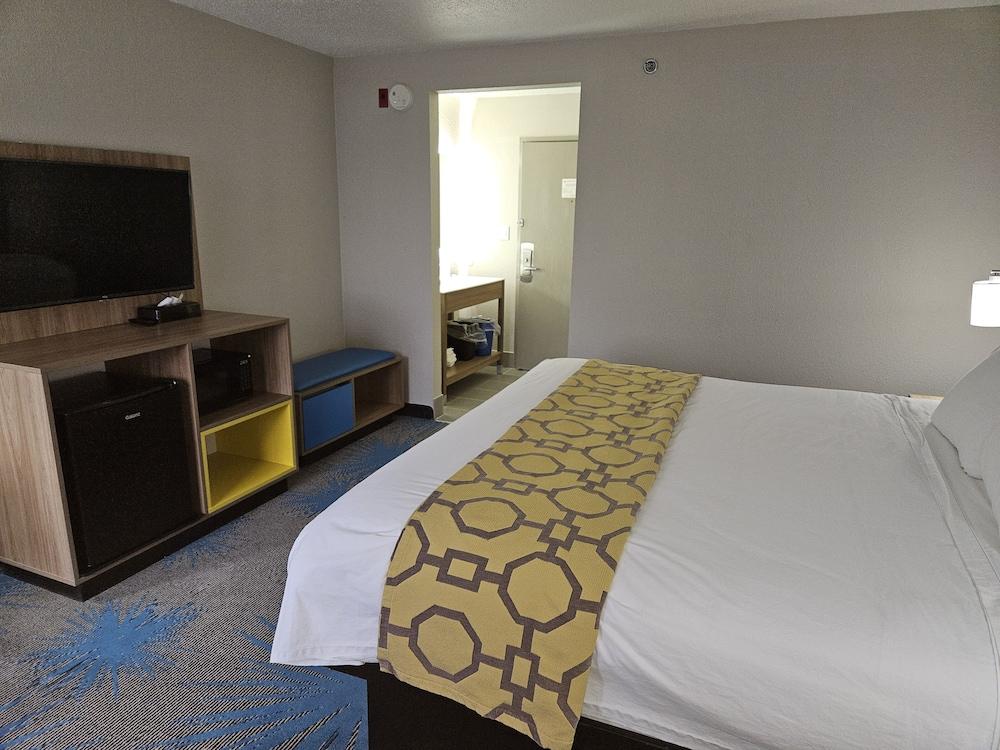 Days Inn By Wyndham Davenport