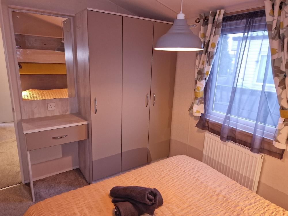 Bird Lake Pastures 2 Bedrooms 2 Baths