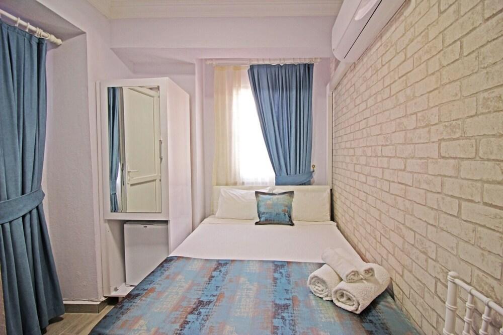 ArkaDeniz Konukevi Bozcaada