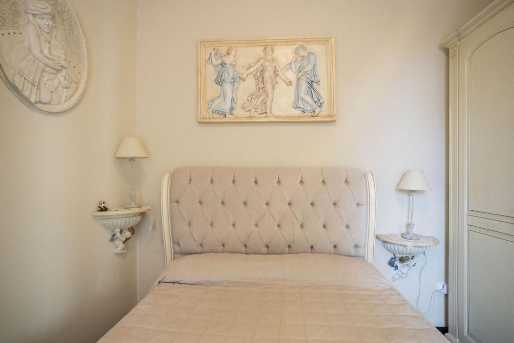 Charme & Chic Studio