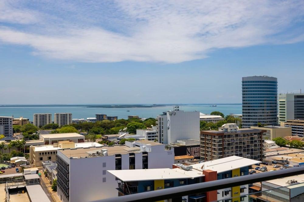 Beachfront Marvel Seaview Office Infinity Pool