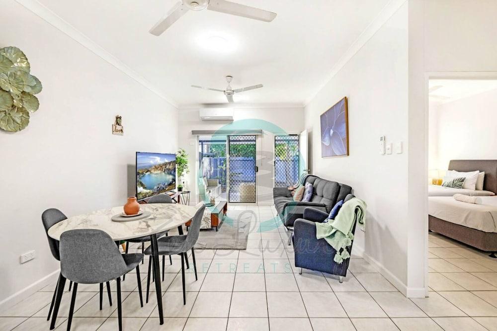 Zen Hideaway Cozy 2BR Haven Office Dual Patio