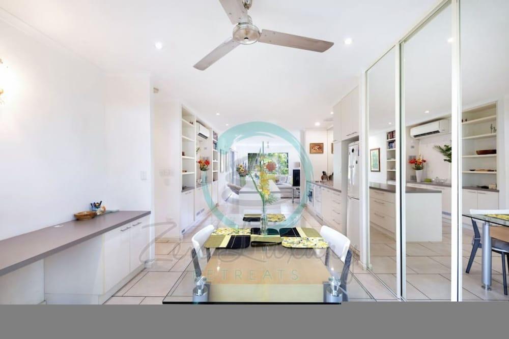 Zen Treetops Private Pool Outdoor Dining