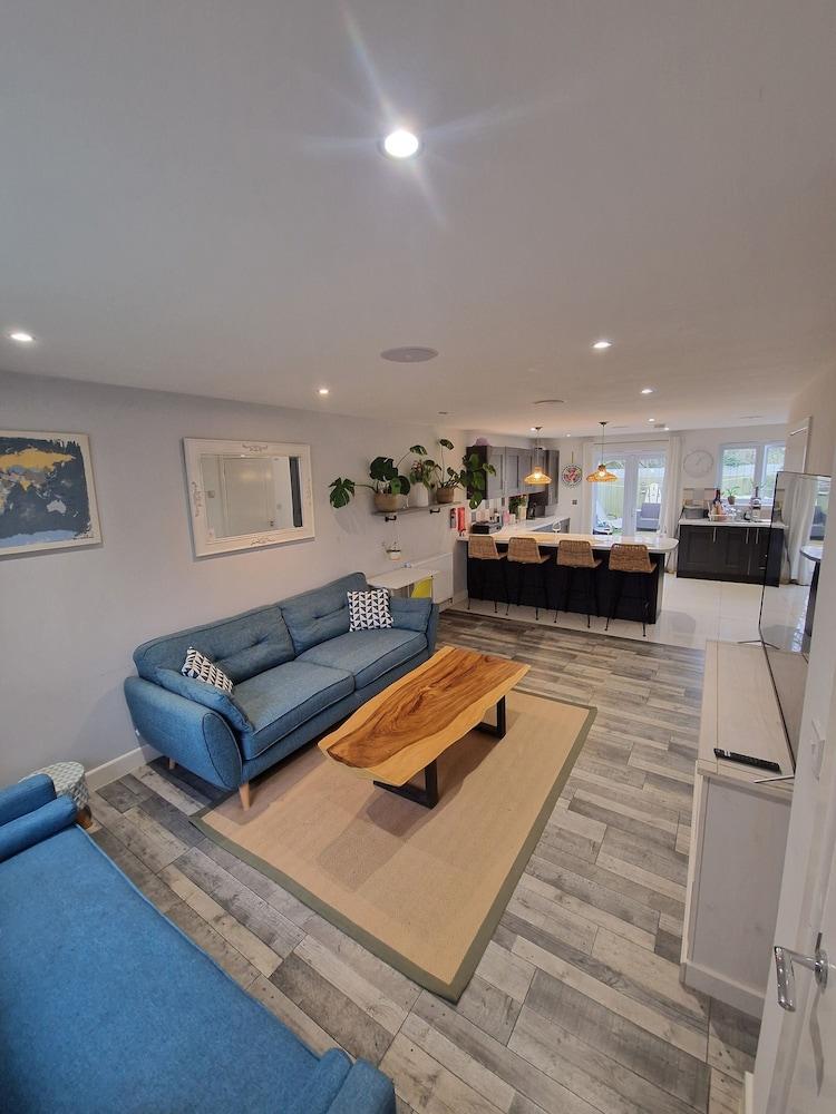 Charming 3-bed House in Newquay