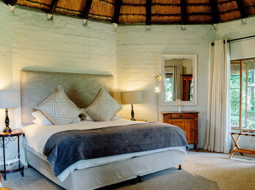 Pleasant Places by Sanaandi