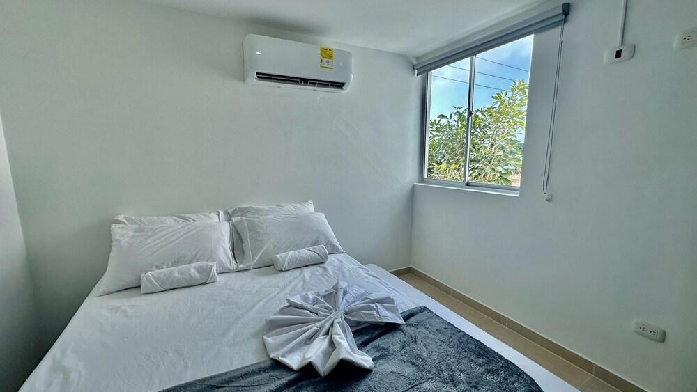 La Magnifica by Olamar Living