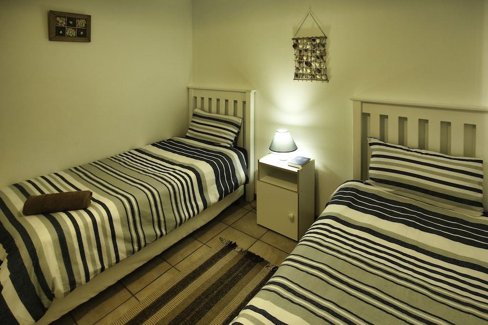 Top Deck Langebaan 6-sleeper