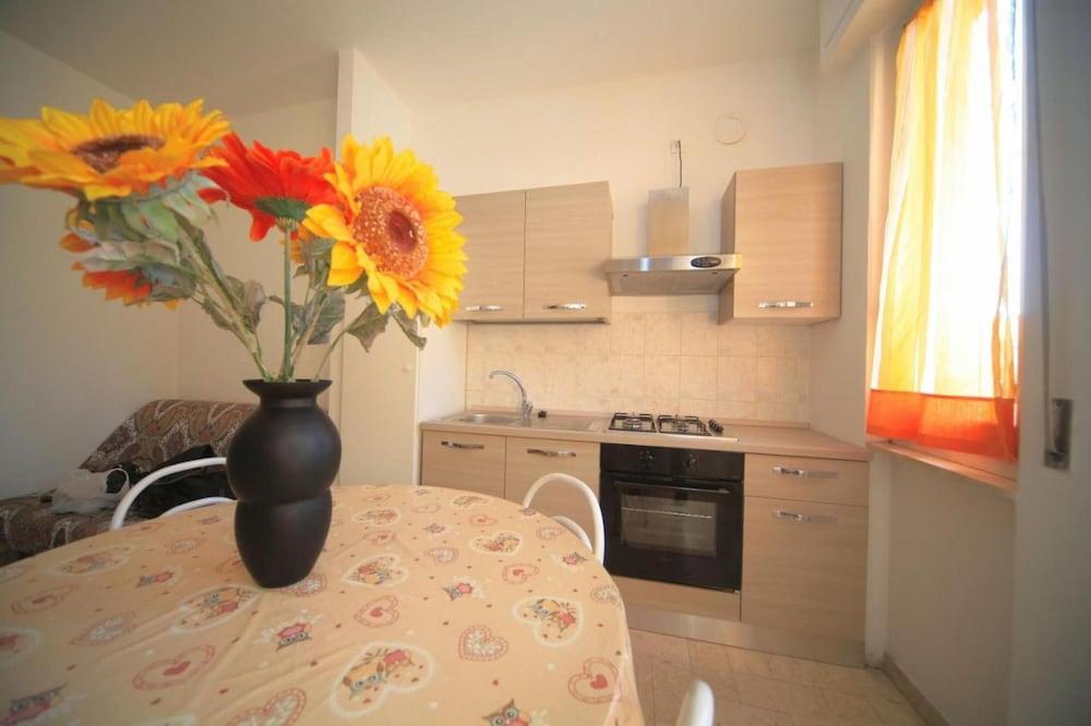 Vittorio Veneto 9 Int 14