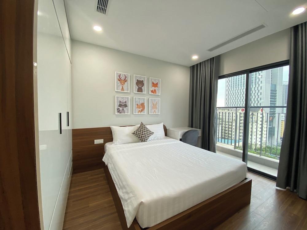 Asahi Luxstay - Golden Park  Apartments