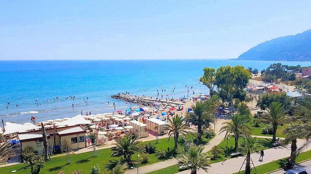 Aurelia 158 Int 8 Frontemare 2