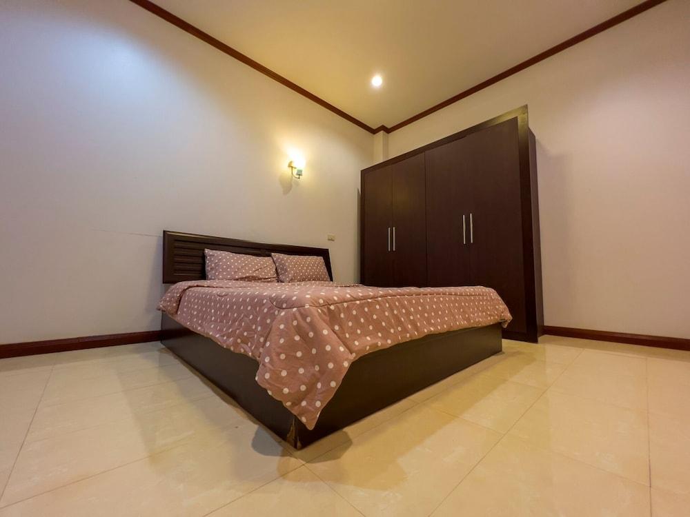 GAO Coconut Beachfront