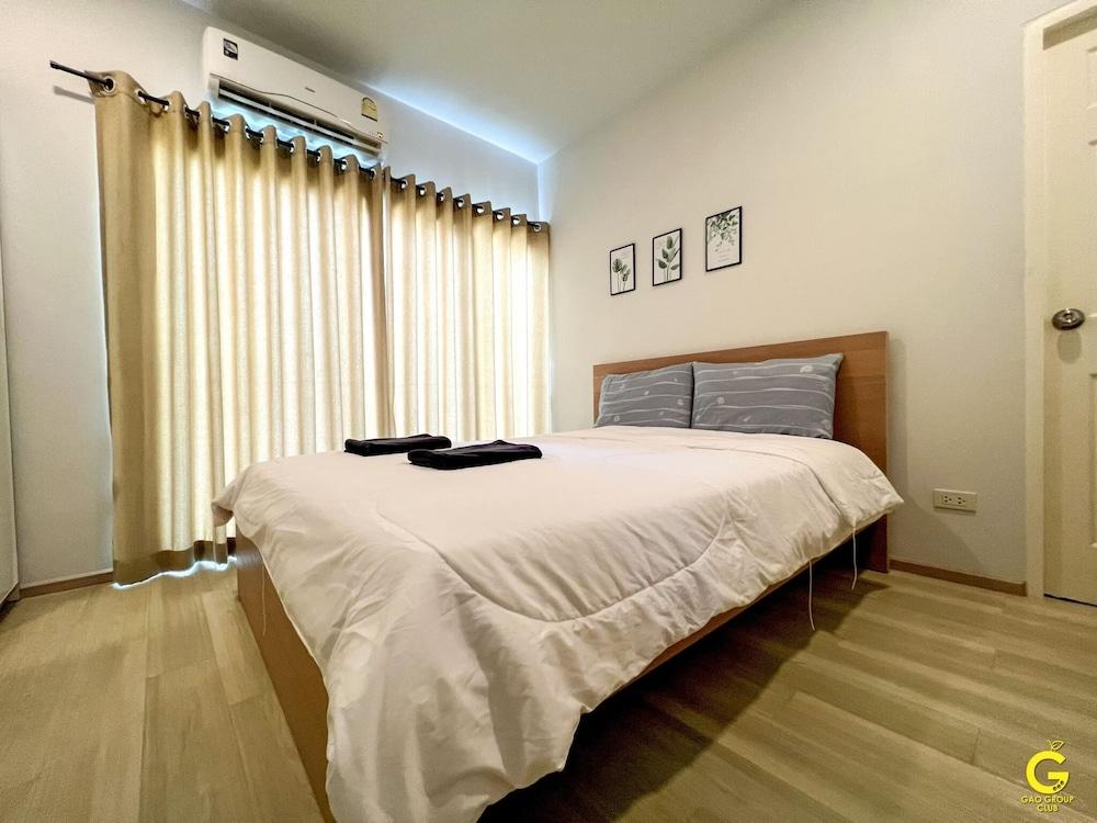 GAO Akira Pool Villa