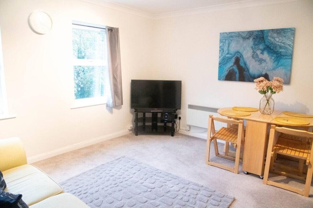 Lovely 1 bed Apt - Buckinghamshire