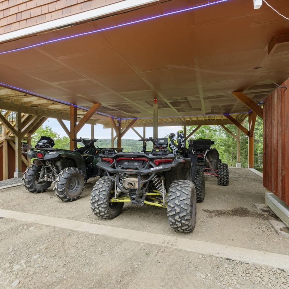 Birch Haven Tree House Directly ON Trail
