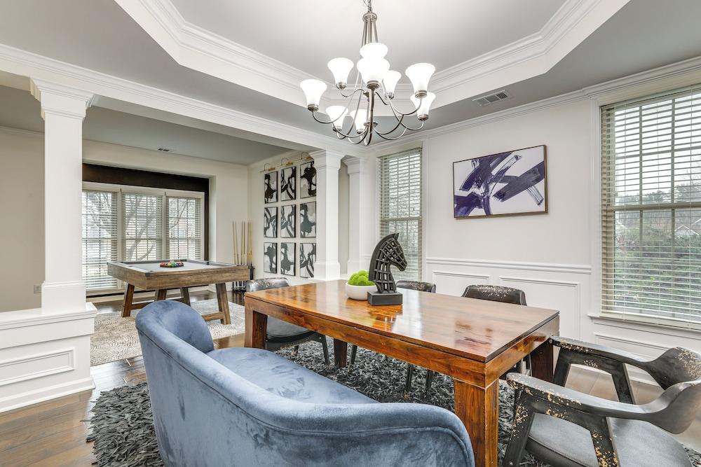 Modern Stone Mountain Home w/ Spacious Deck, Grill