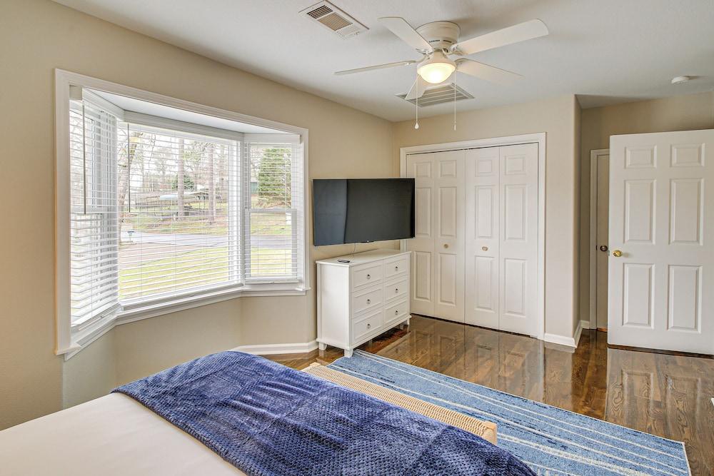 Hot Springs Lakefront Home w/ Dock & Water Views!