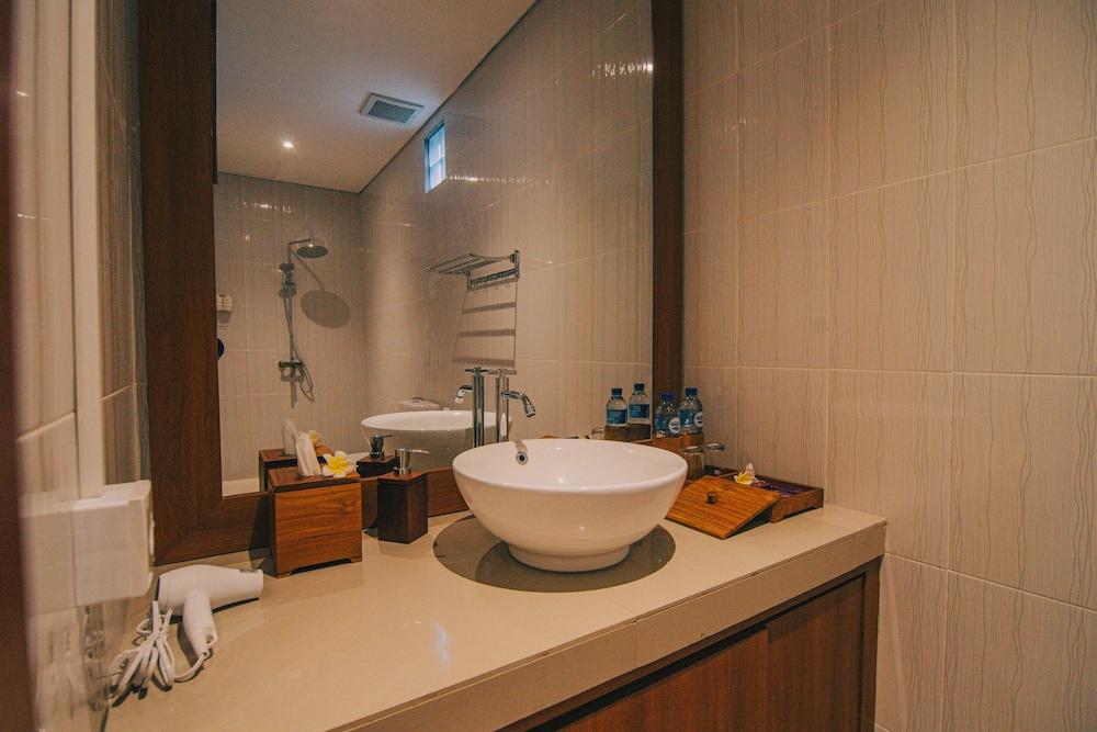 Cucukan Beach Guest House